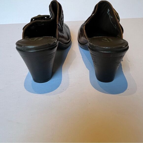 Women's Clarks Bendables Leather Clogs Brown Size 10W - Picture 5 of 11